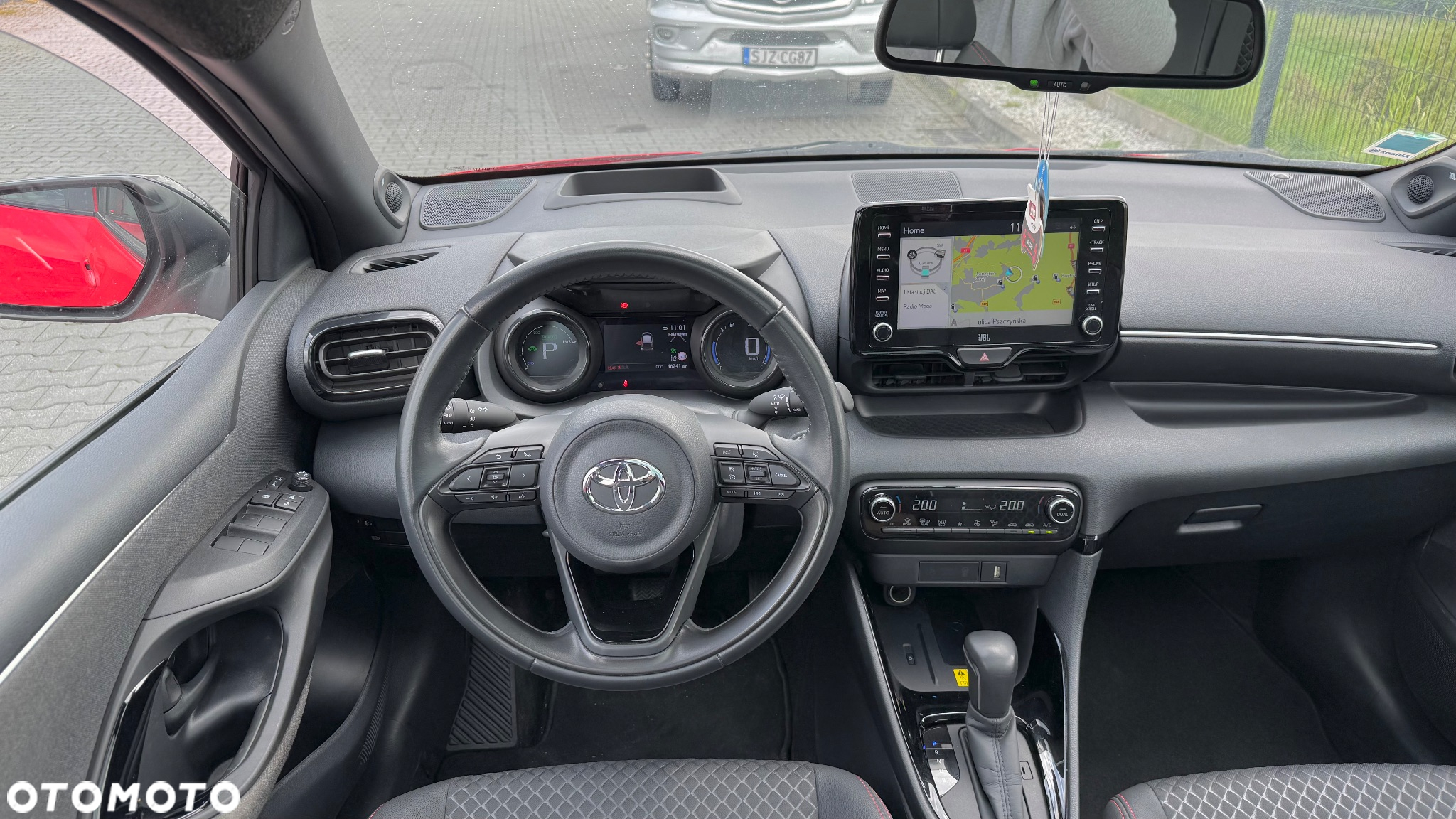 Toyota Yaris Hybrid 1.5 Executive - 8