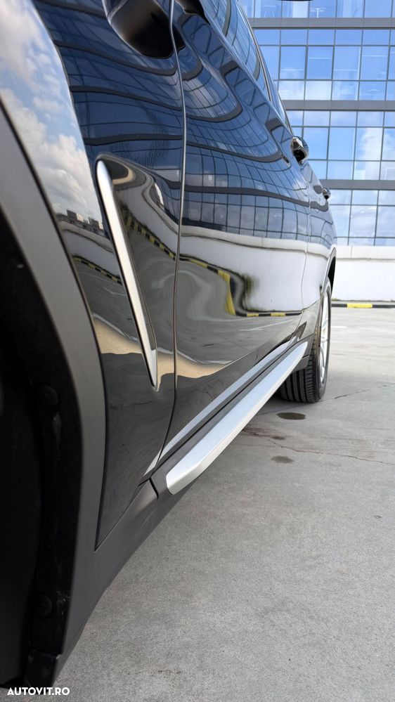 BMW X3 xDrive20i AT xLine - 27