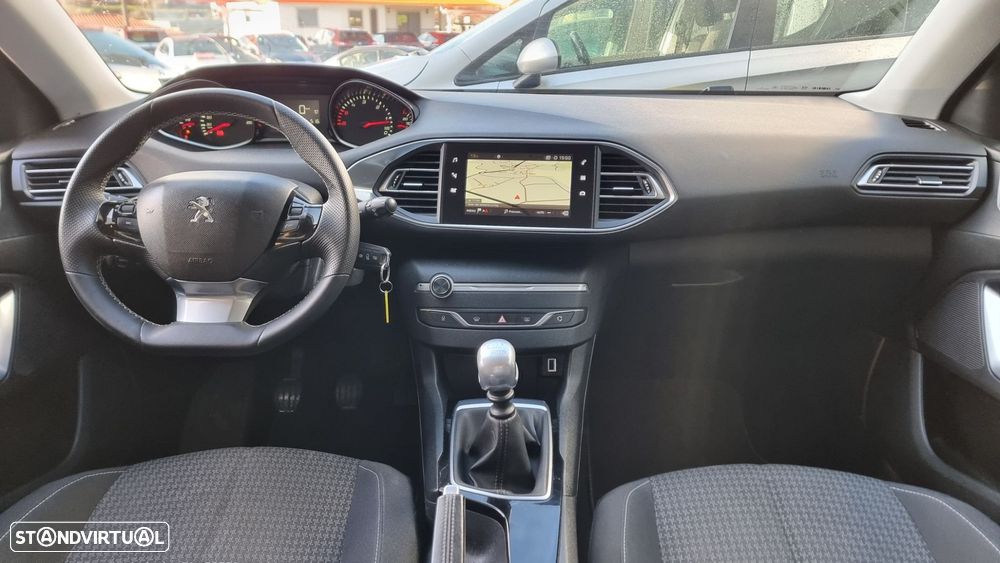 Peugeot 308 SW 1.5 BlueHDi Active - 22
