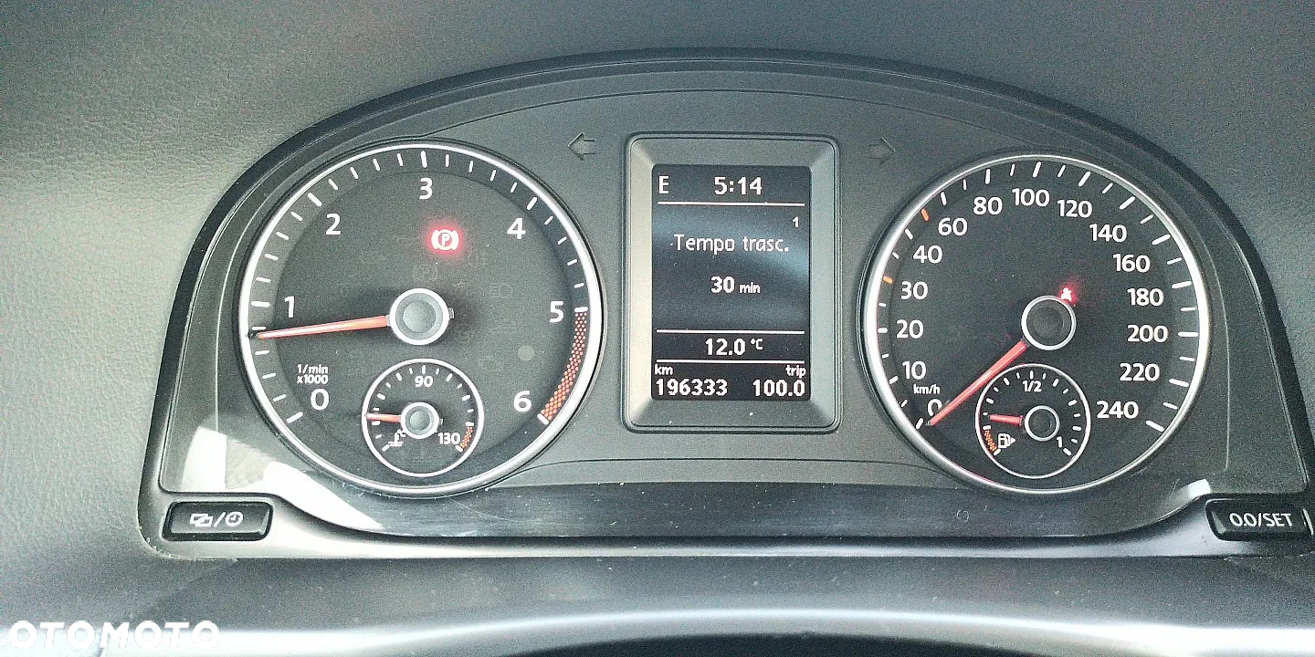 Volkswagen Touran 1.6 TDI DPF Highline - 14