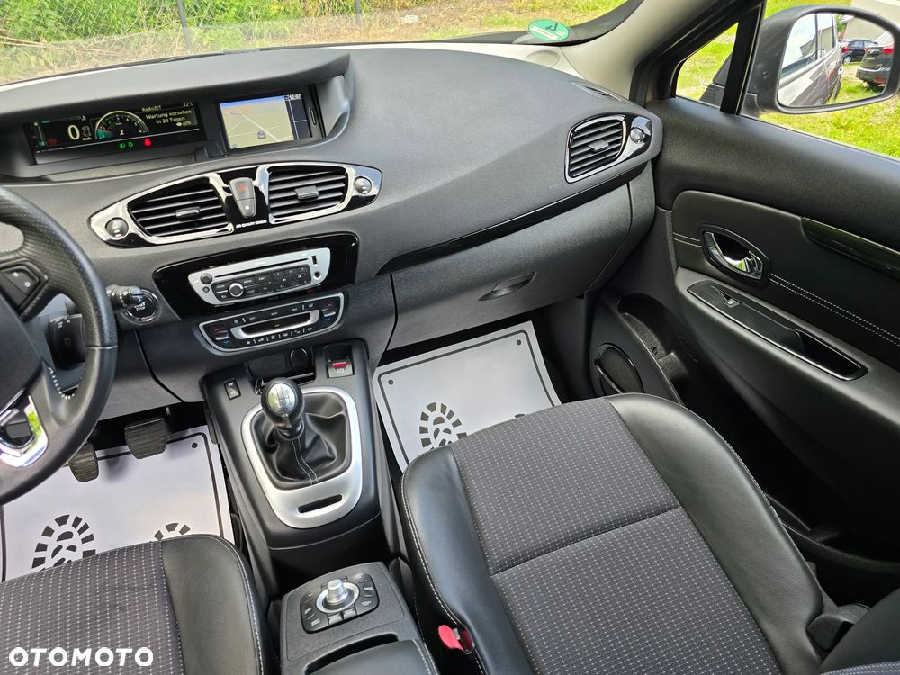 Renault Scenic dCi 130 FAP Start & Stop Bose Edition - 28