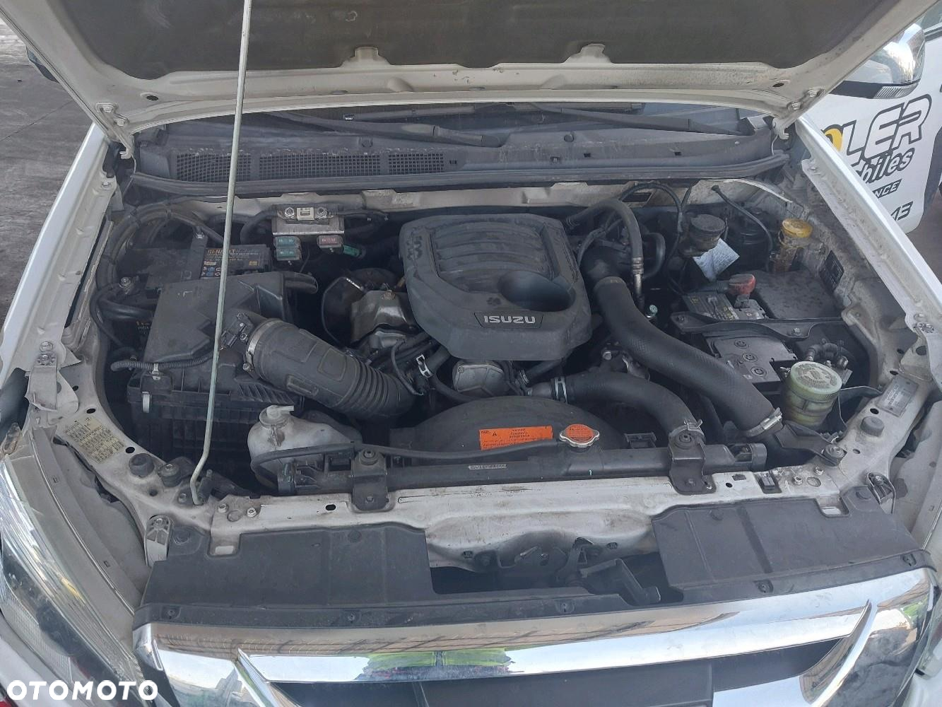 Isuzu D-Max 1.9 DC LS - 9