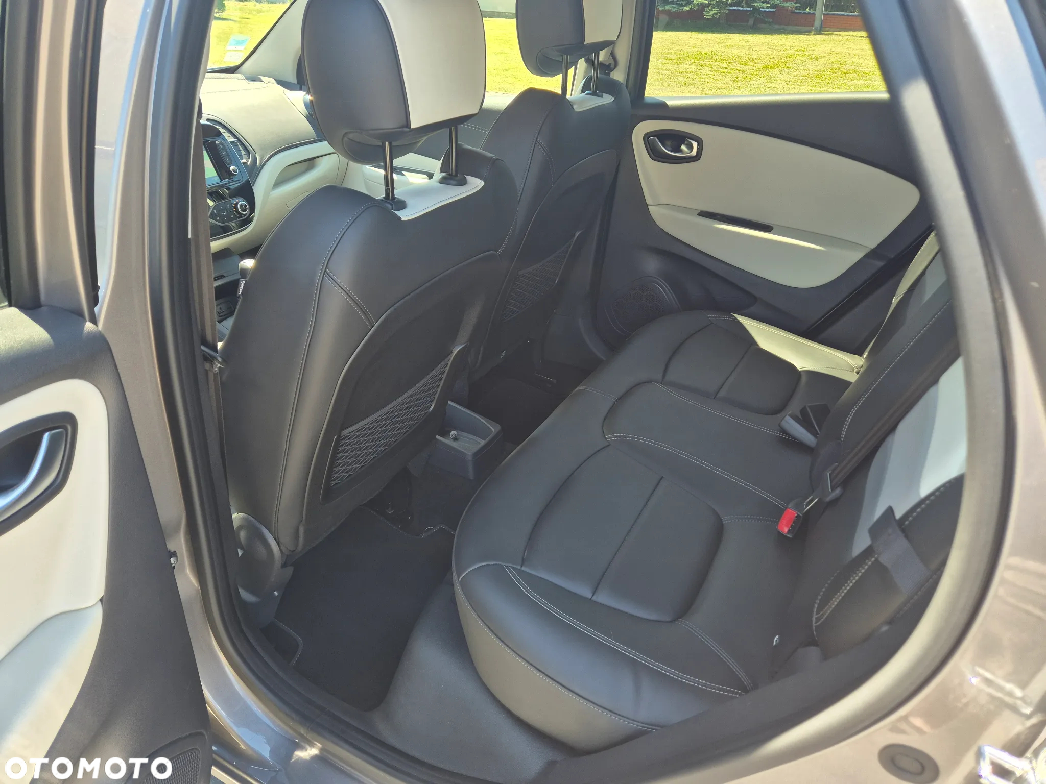 Renault Captur 1.3 TCe Intens EDC - 7