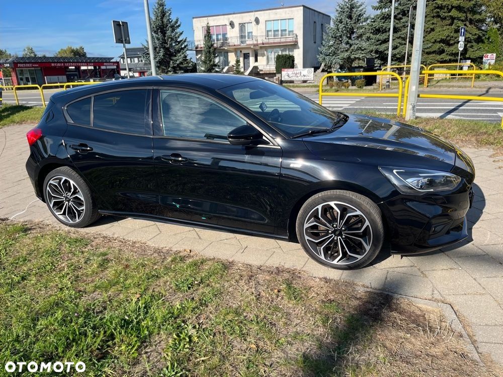 Ford Focus 2.0 EcoBlue ST-Line - 32