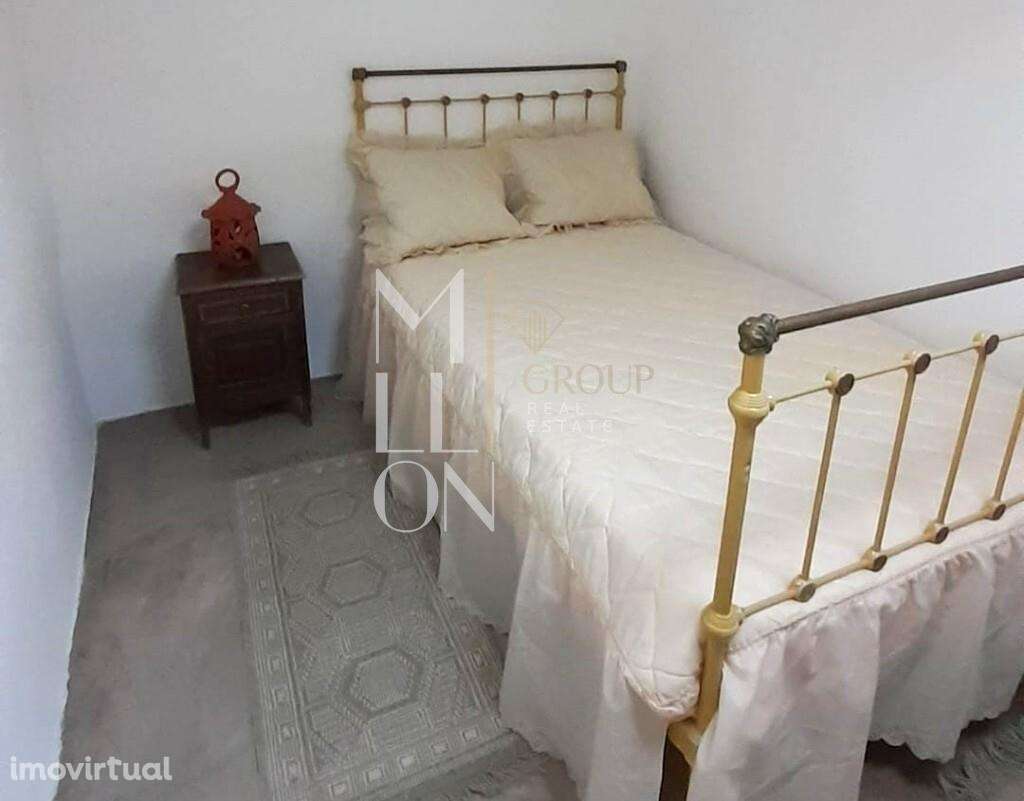 Monte de 405,750m2 com casa parcialmente renovada em Grândola - Grande imagem: 4/41