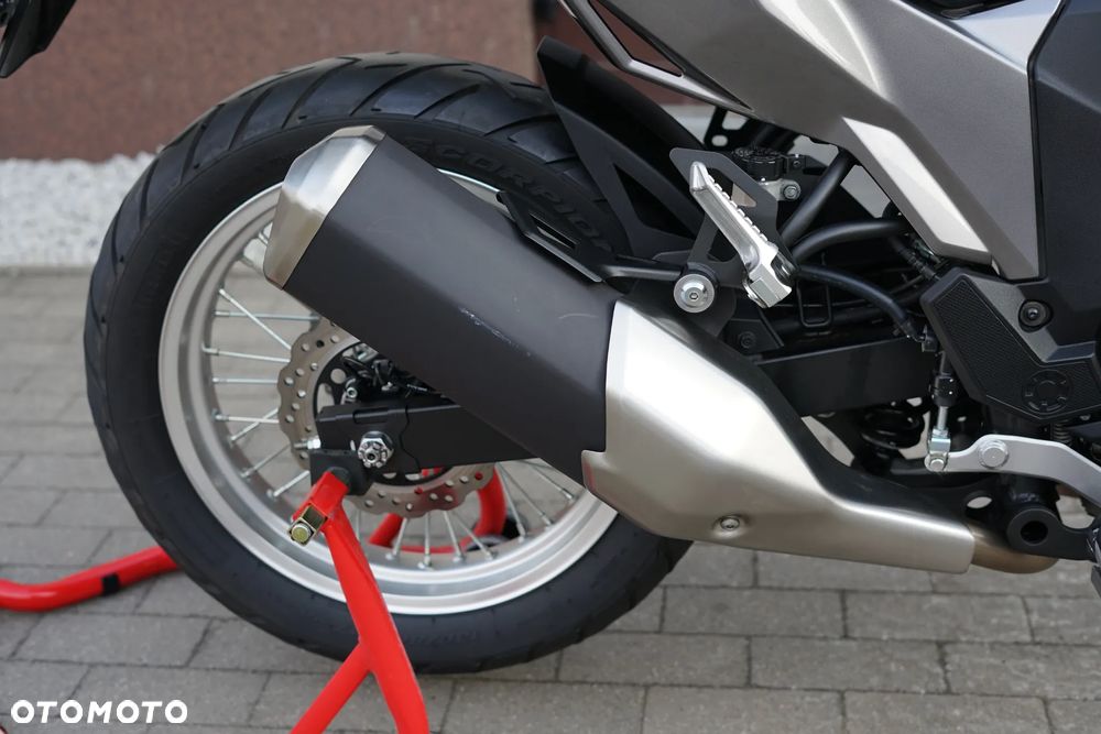 Kawasaki Versys-X 300 - 9