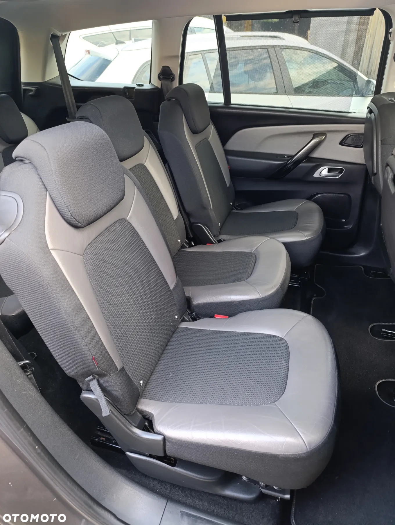 Citroën C4 SpaceTourer Grand 2.0 BlueHDi Shine S&S EAT6 - 17