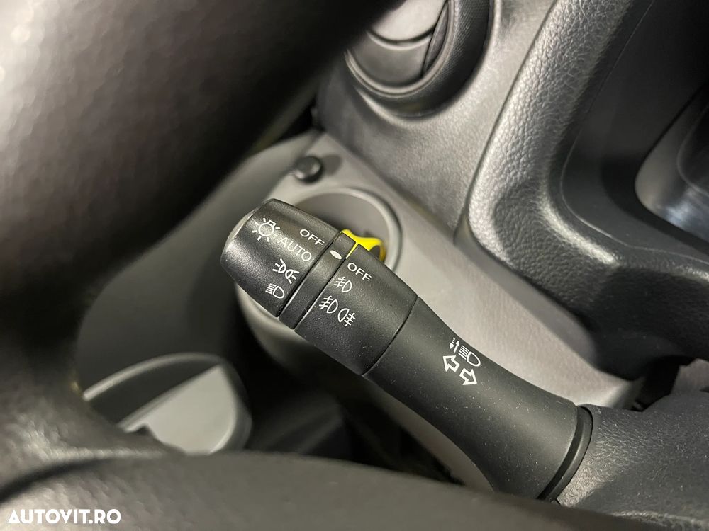 Nissan E-NV200 - 16