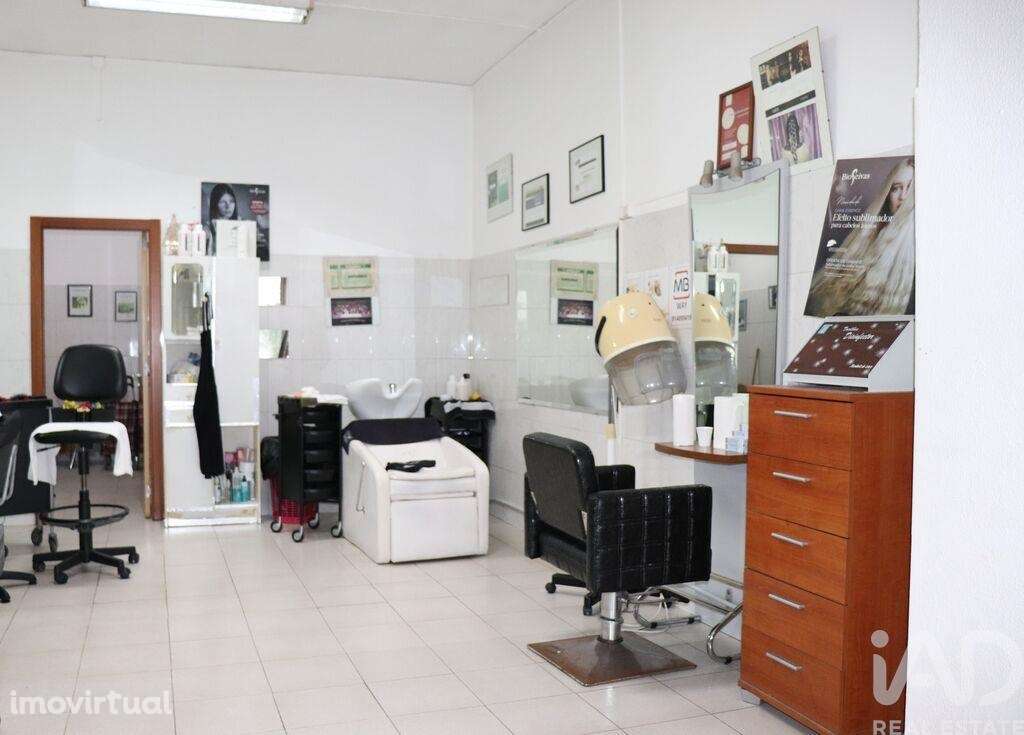 Casa / Villa T22 em Condeixa-a-Velha e Condeixa-a-Nova de 766,00 m2 - Grande imagem: 3/11