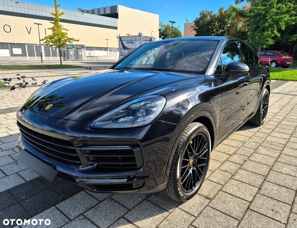 Porsche Cayenne Coupe E-Hybrid - 1