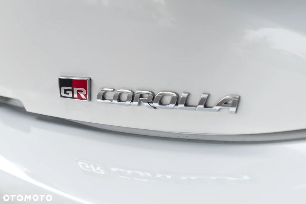 Toyota GR Corolla - 15