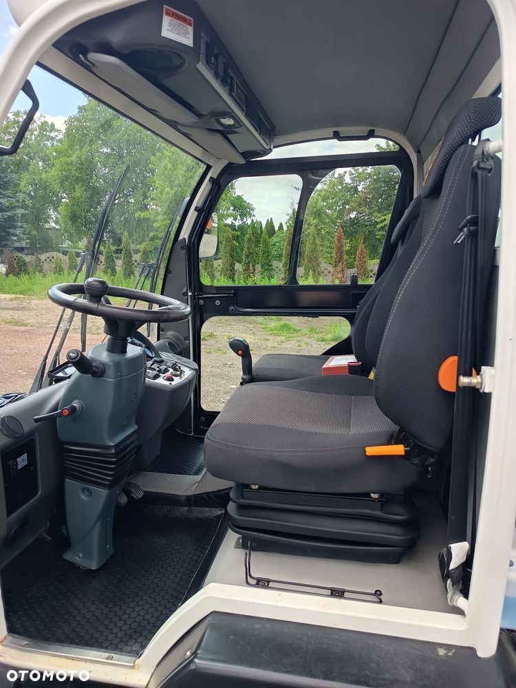 Ausa W350H - 2
