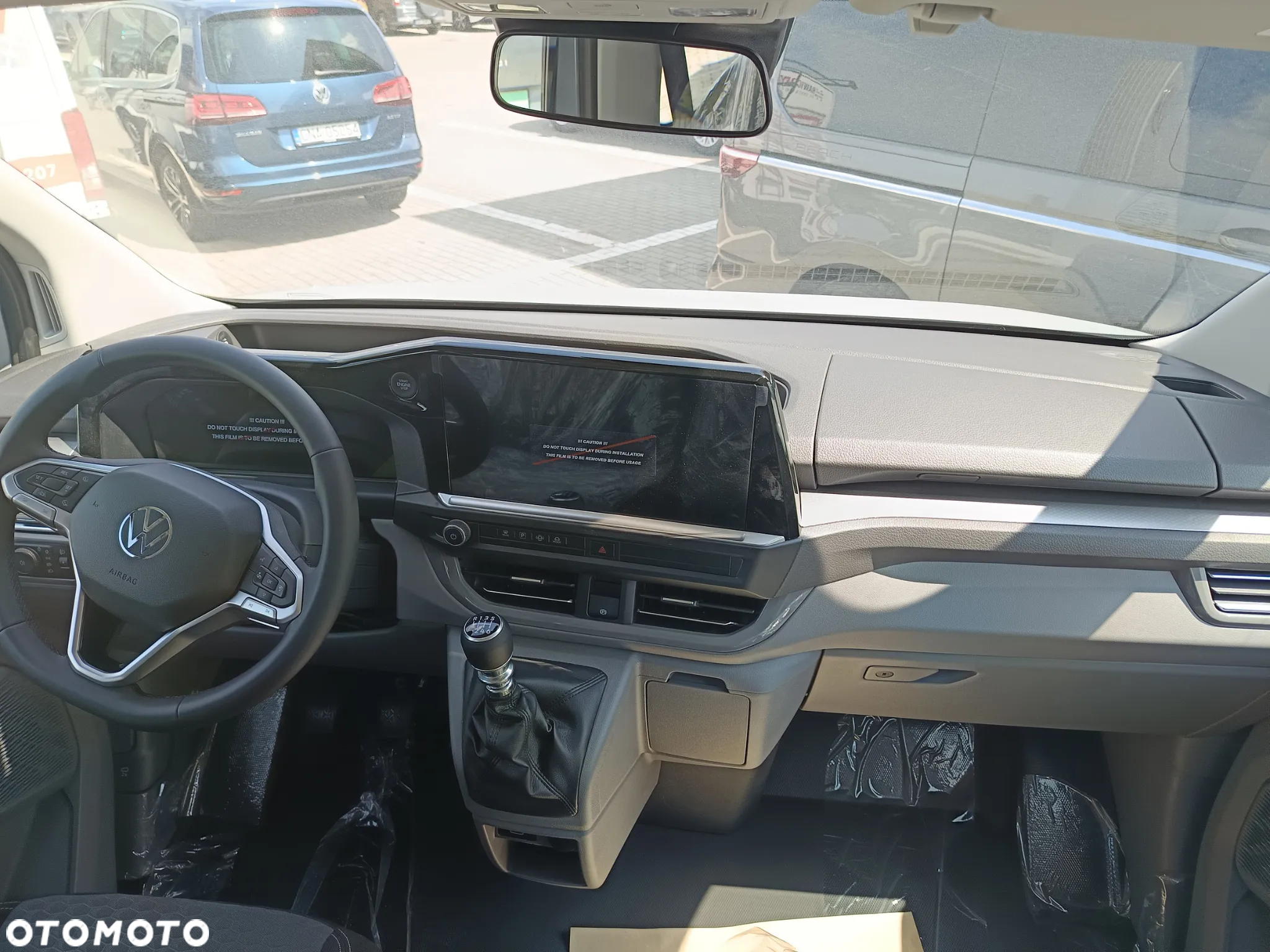 Volkswagen Caravelle 2.0 TDI L2 - 9