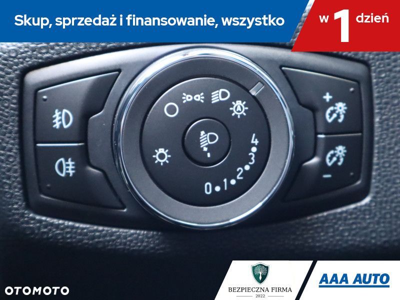 Ford EcoSport - 18