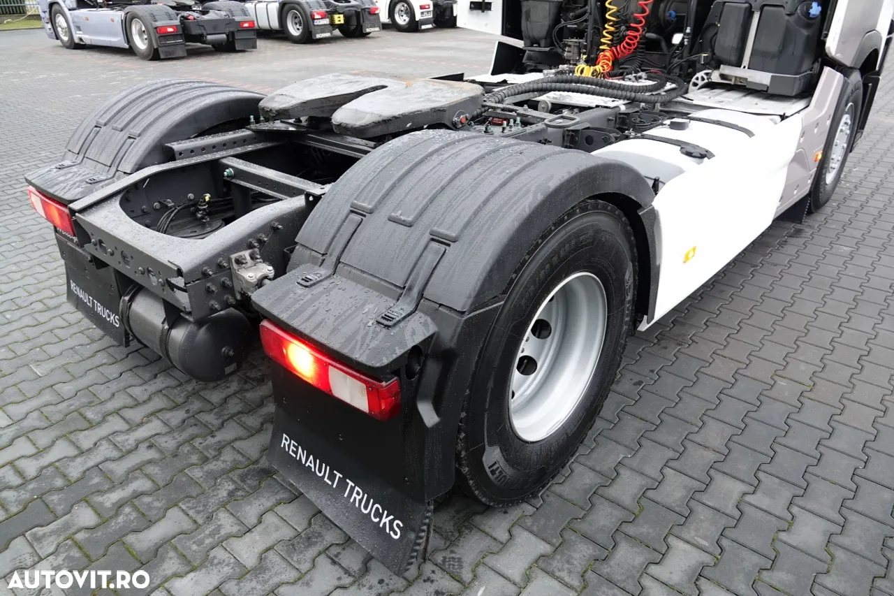 Renault T 520 / 13L / HIDRAULICĂ / CABĂ ÎNALTĂ / KILOMETRAGE MICĂ / DUPĂ CONTRACTUL DE SERVICE - 14