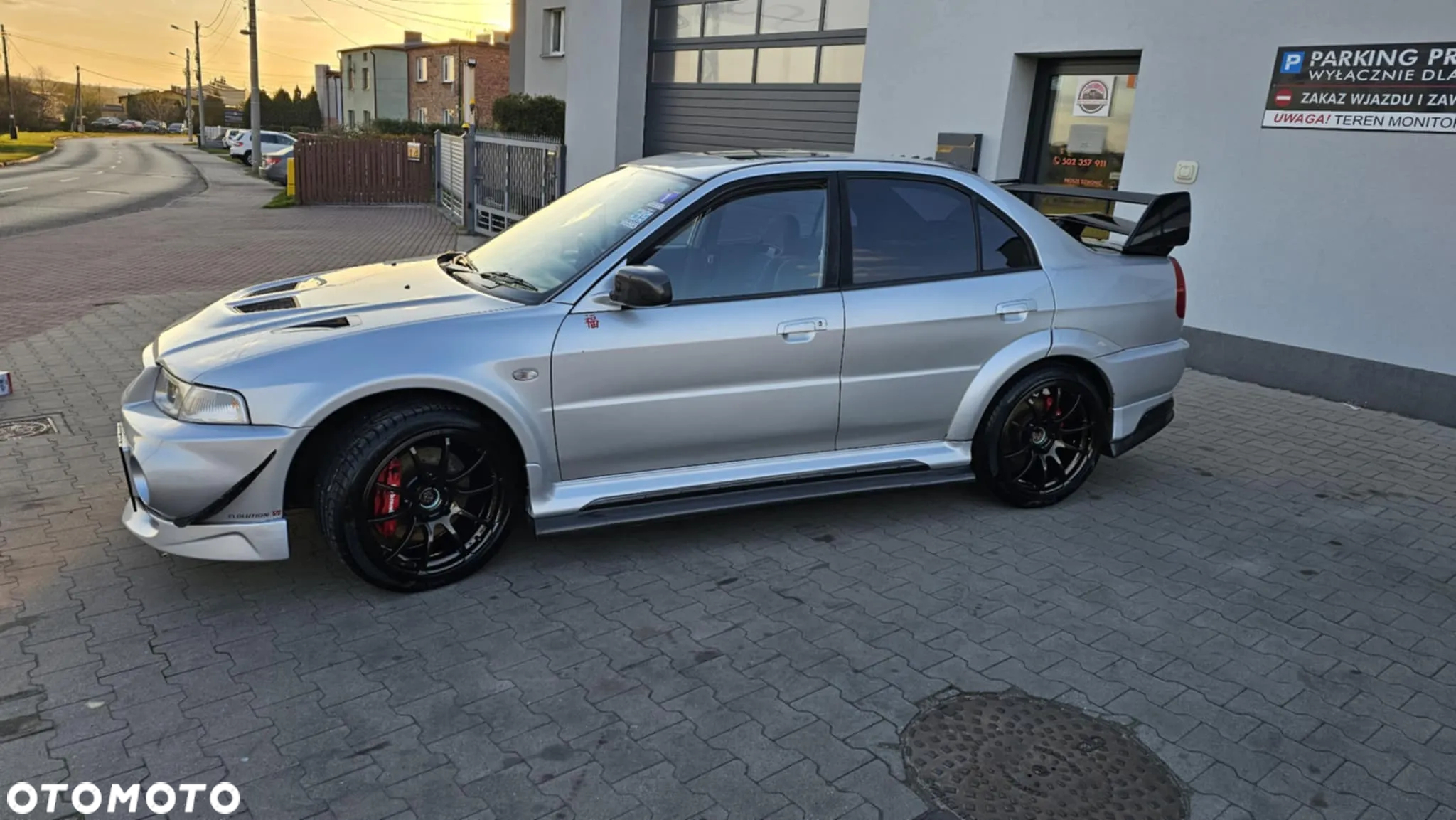 Mitsubishi Lancer Evolution IX - 6