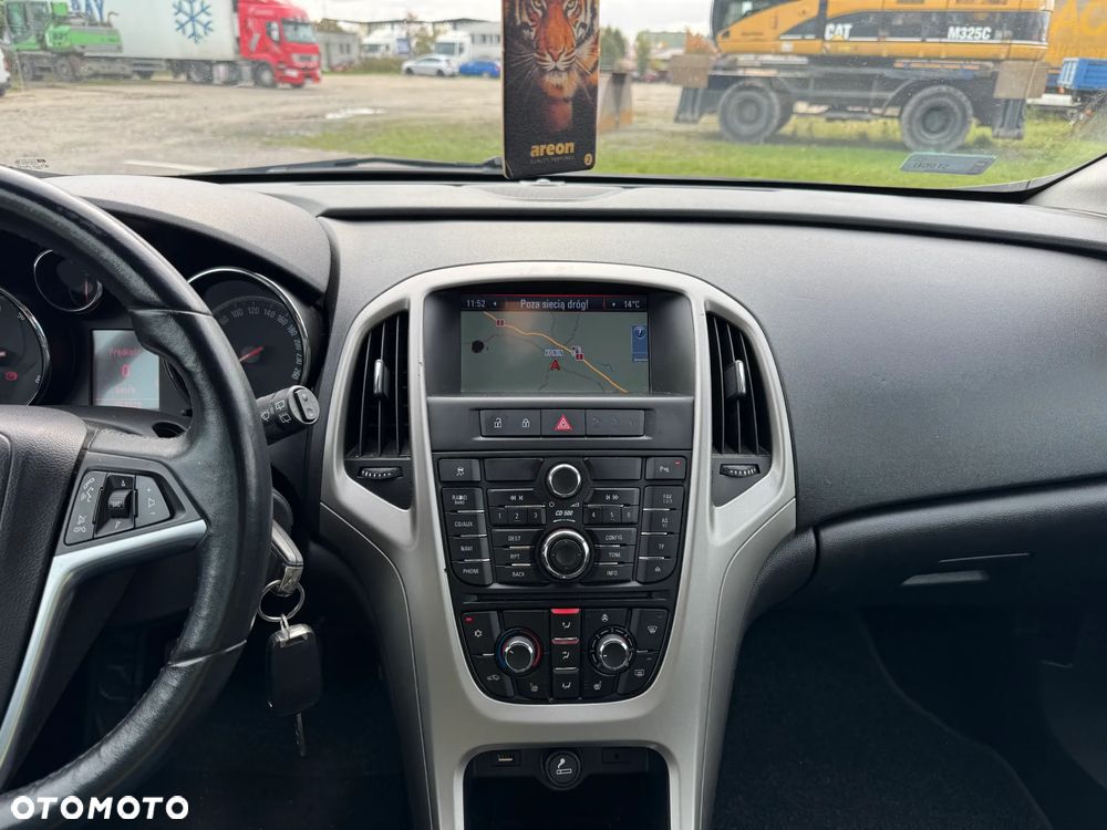 Opel Astra 1.4 Turbo Design Edition - 3