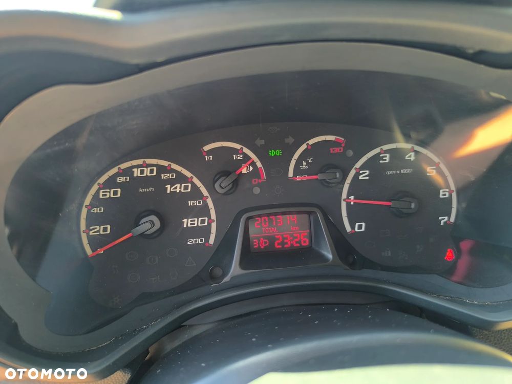 Ford KA - 10