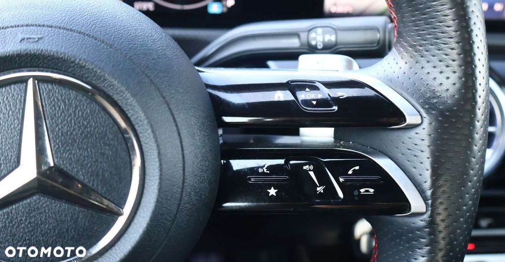 Mercedes-Benz CLA - 21