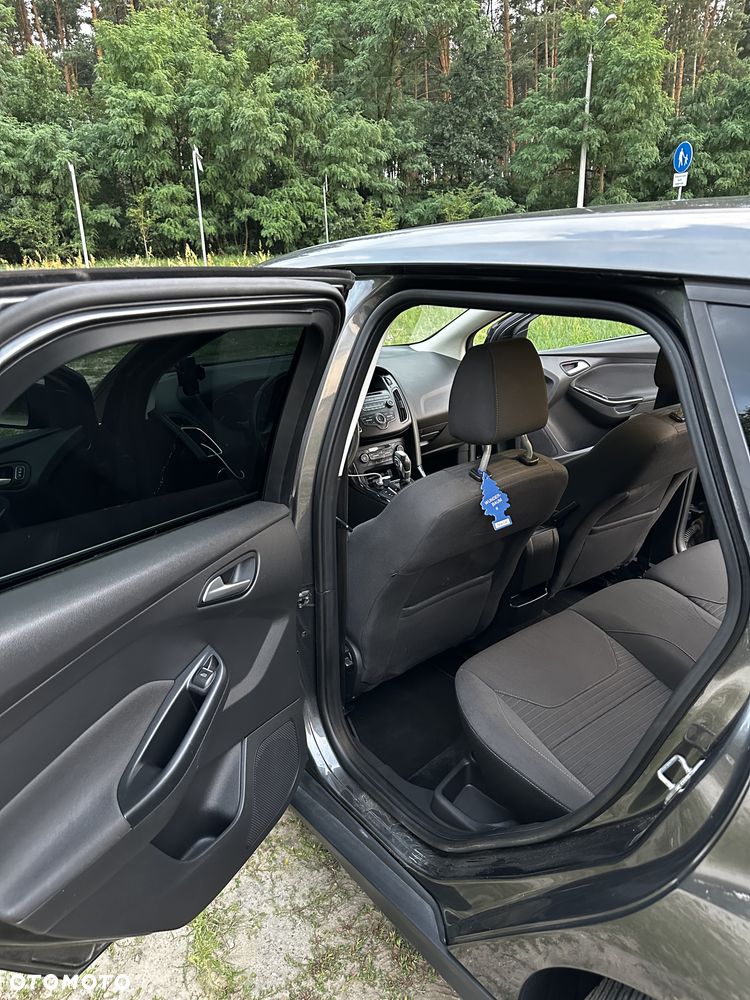 Ford Focus - 16