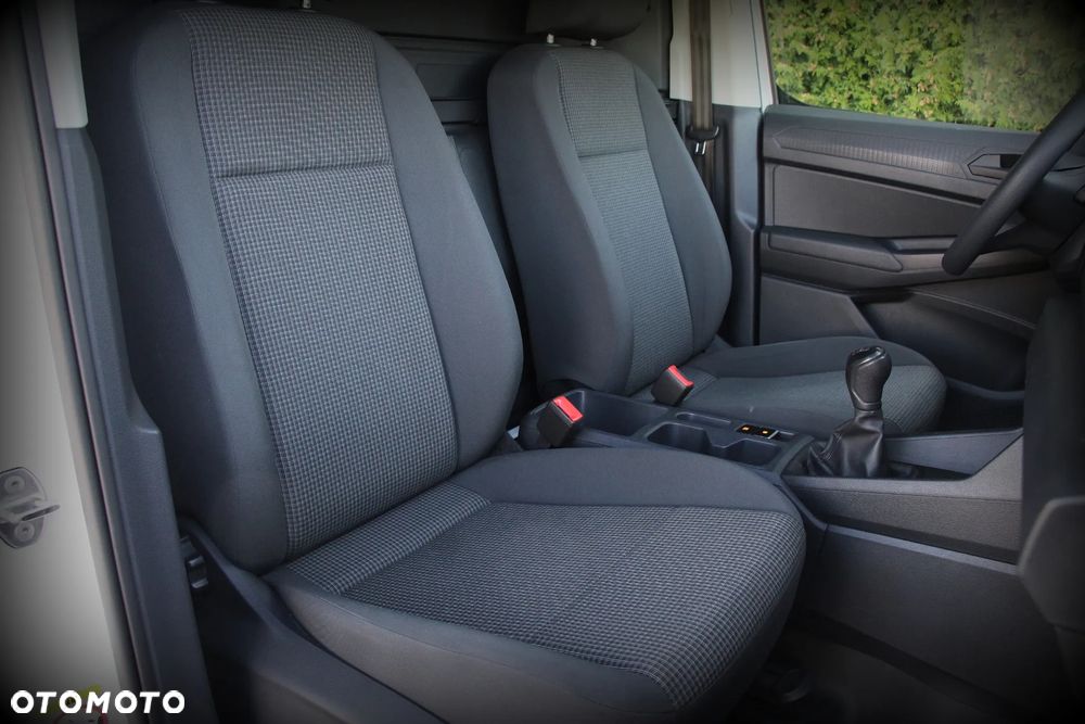 Volkswagen CADDY MAXI - 12