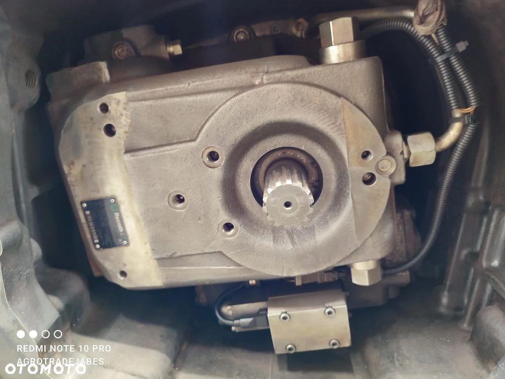 Przekładnia hydrostatyczna Pompa Rexroth R902170519 New Holland T7.210 - 9