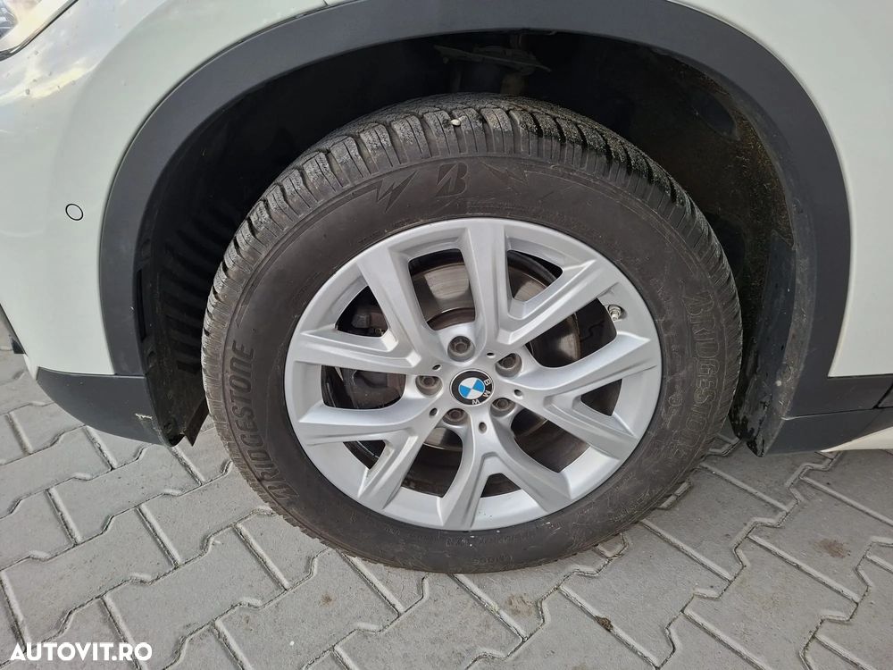 BMW X1 xDrive18d Aut. Sport Line - 5