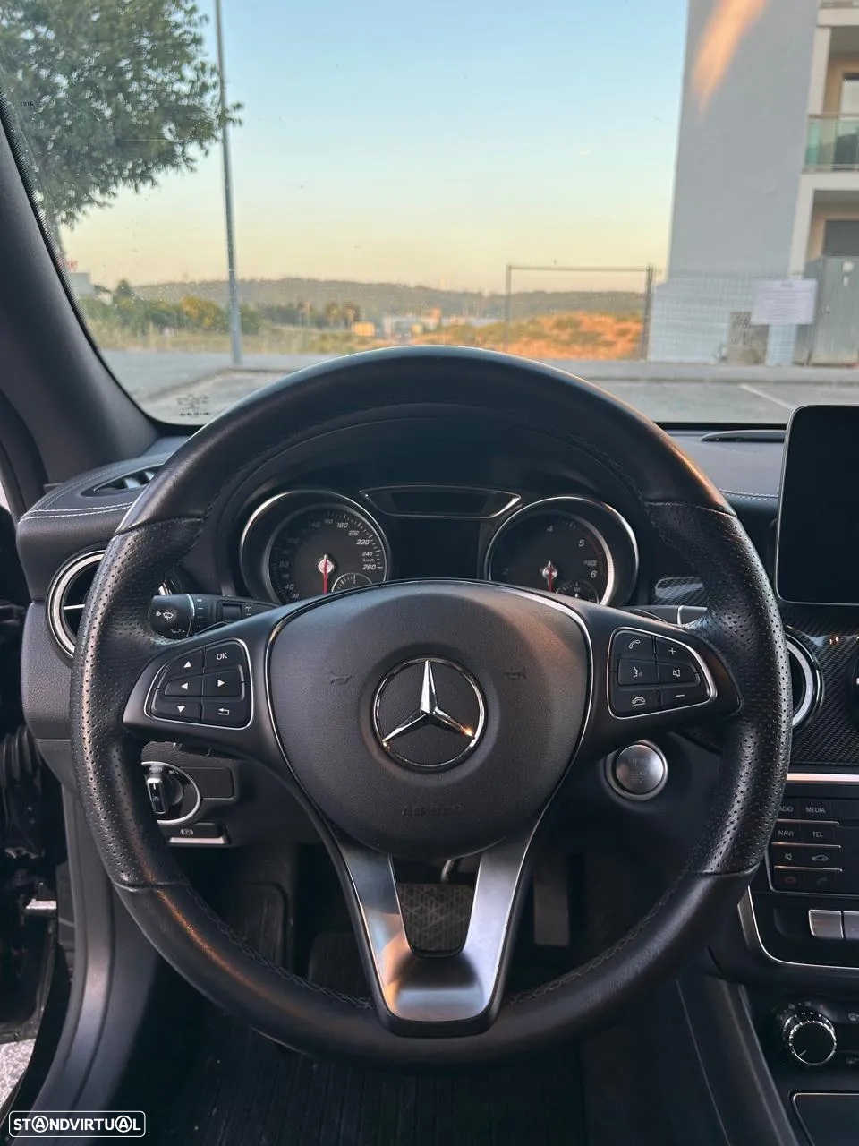 Mercedes-Benz CLA 200 d Shooting Brake Urban Aut. - 12
