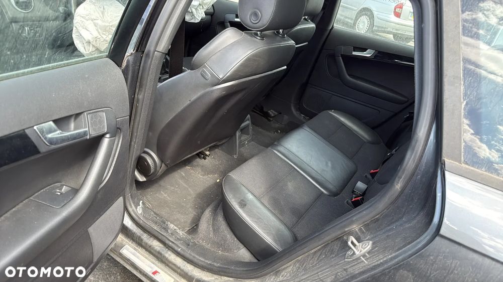 Audi A3 Sportback 2.0 TDI DPF S line Sportpaket - 12