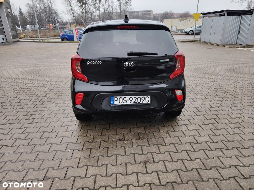 Kia Picanto 1.0 L - 6