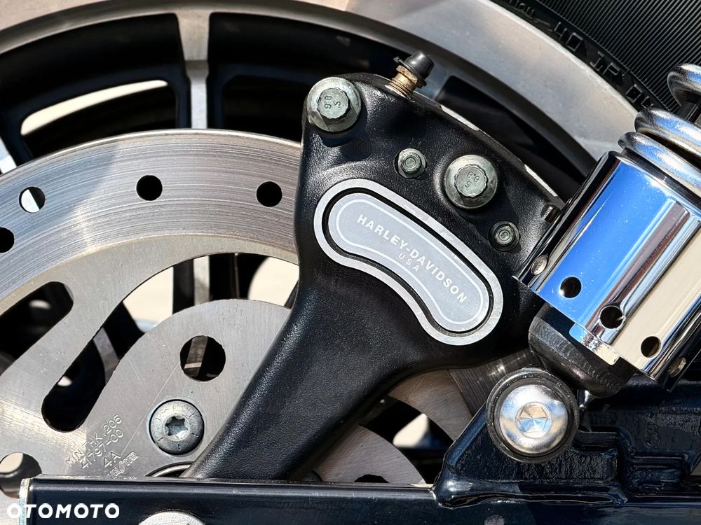 Harley-Davidson Dyna Low Rider - 37