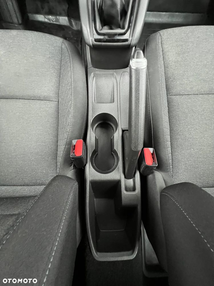 Renault Clio - 23