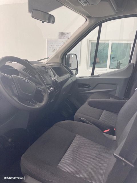 Ford Transit 2016 photo 2
