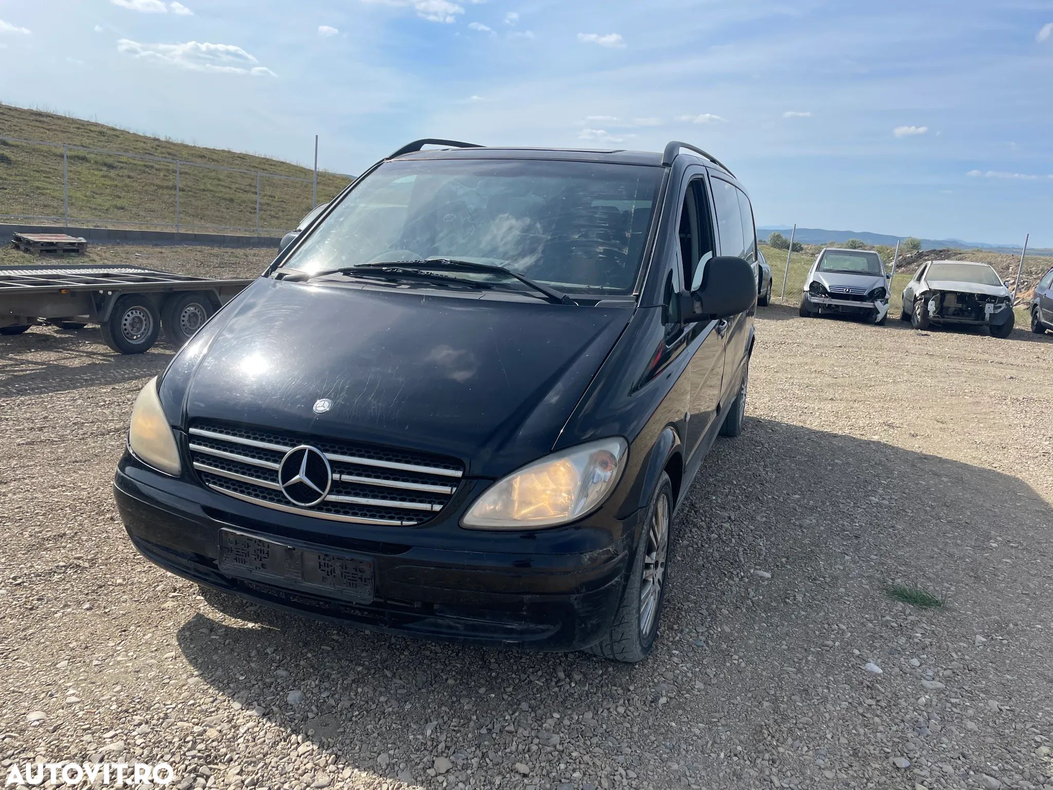 Dezmembram Mercedes Vito Bus w629 2.2 automata - 1
