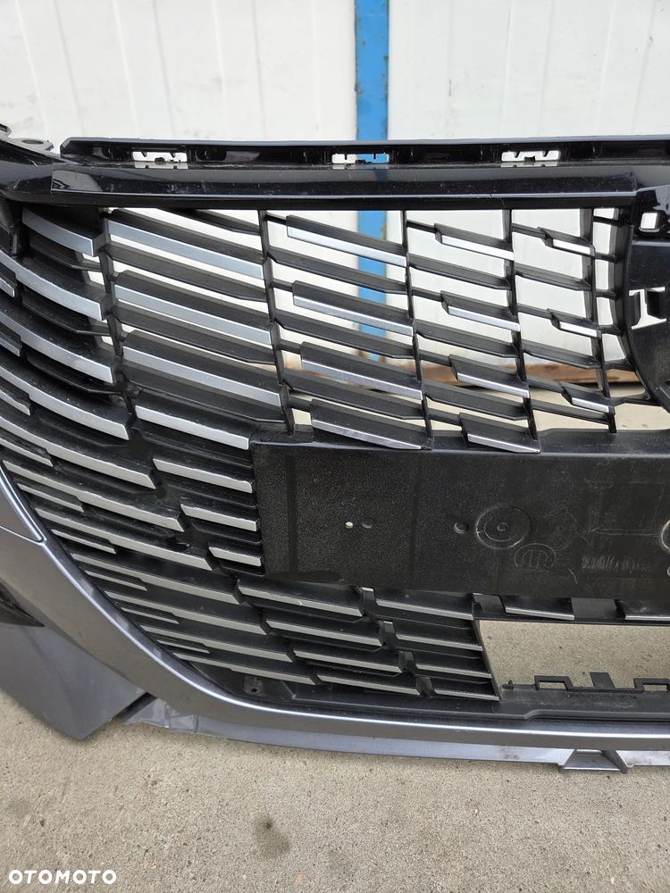 Zderzak przedni Peugeot 208 II LIFT 4 PDC - 4