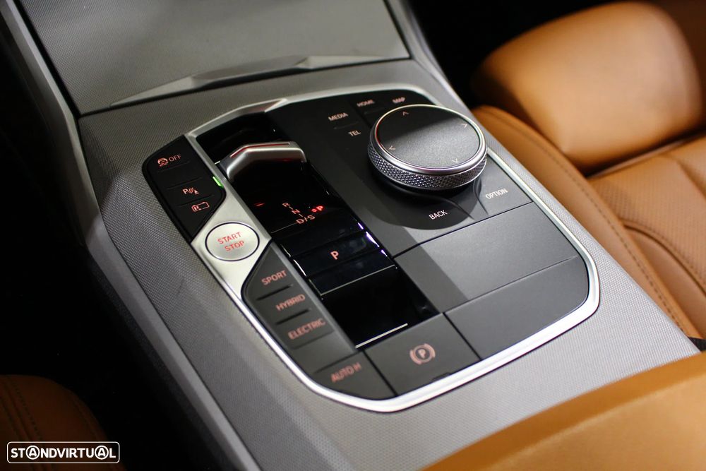 BMW 320 e Line Sport Auto - 36