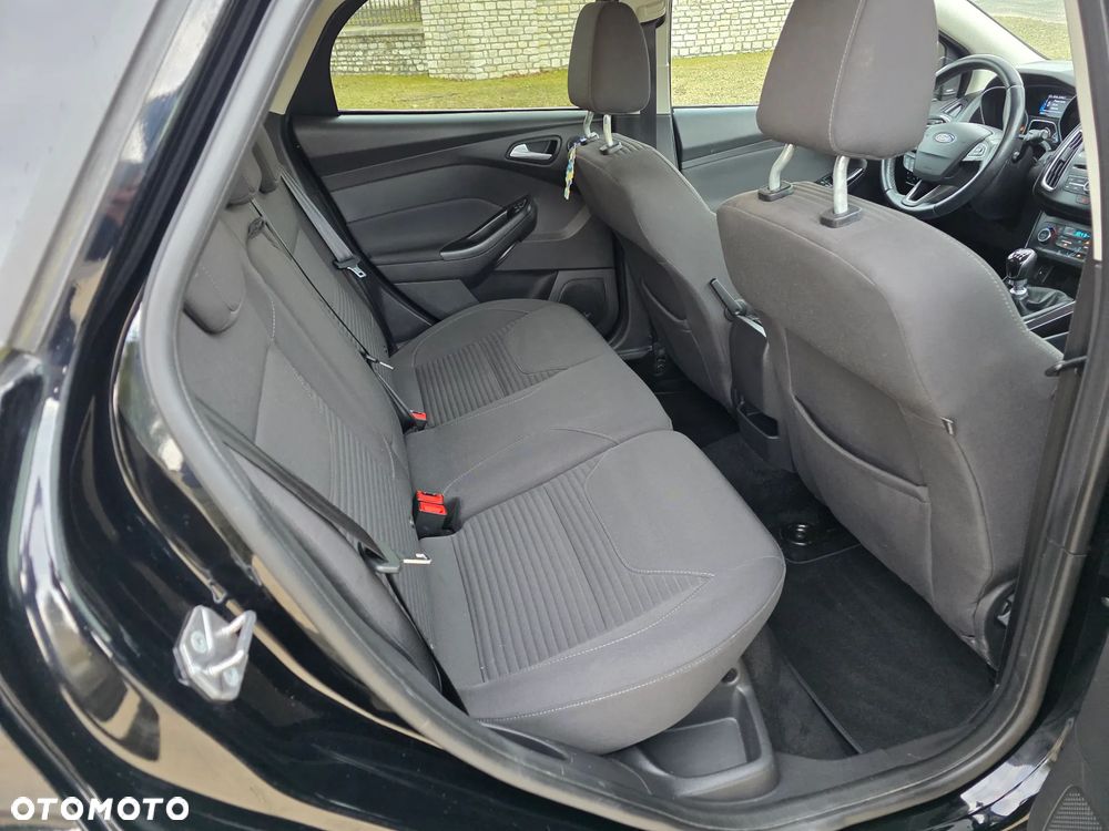 Ford Focus 1.5 EcoBoost STart-Stopp-System TITANIUM - 10