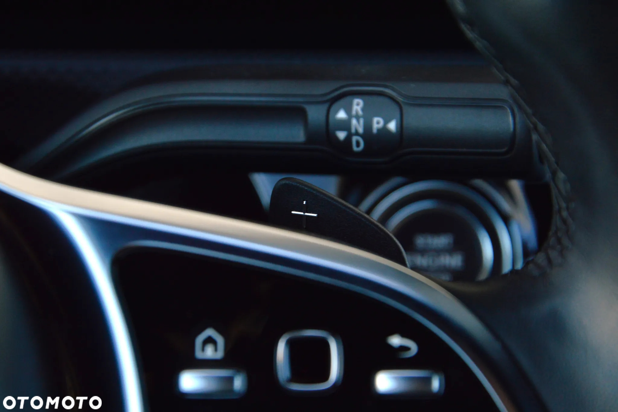 Mercedes-Benz CLA 250 4-Matic Progressive 7G-DCT - 24