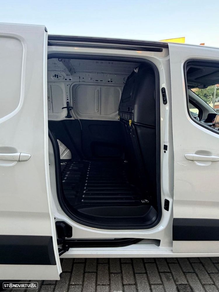 Peugeot Partner 1.5 BlueHDi Standard EAT8 - 24