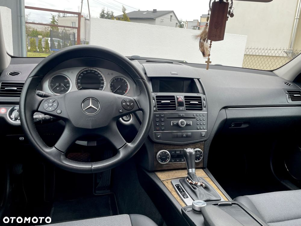 Mercedes-Benz Klasa C 200 Kompressor Automatik Avantgarde - 29