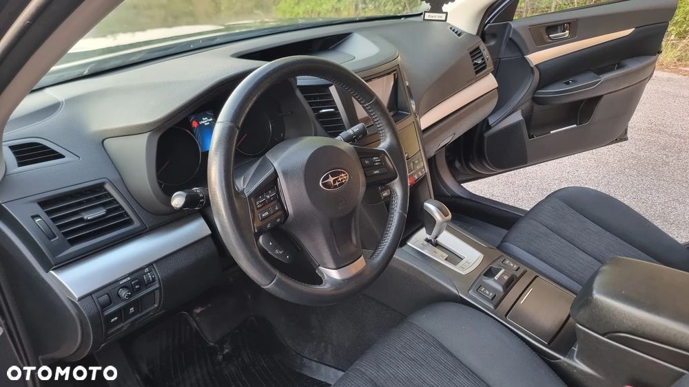 Subaru Outback 2.0 D Comfort AT - 24