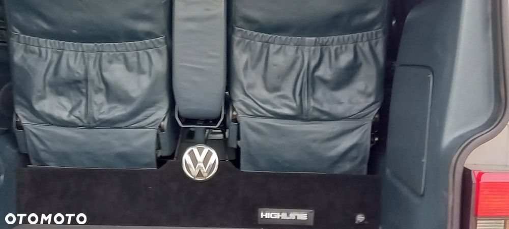 Volkswagen Caravelle Standard - 21