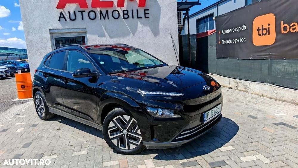 Hyundai KONA - 2