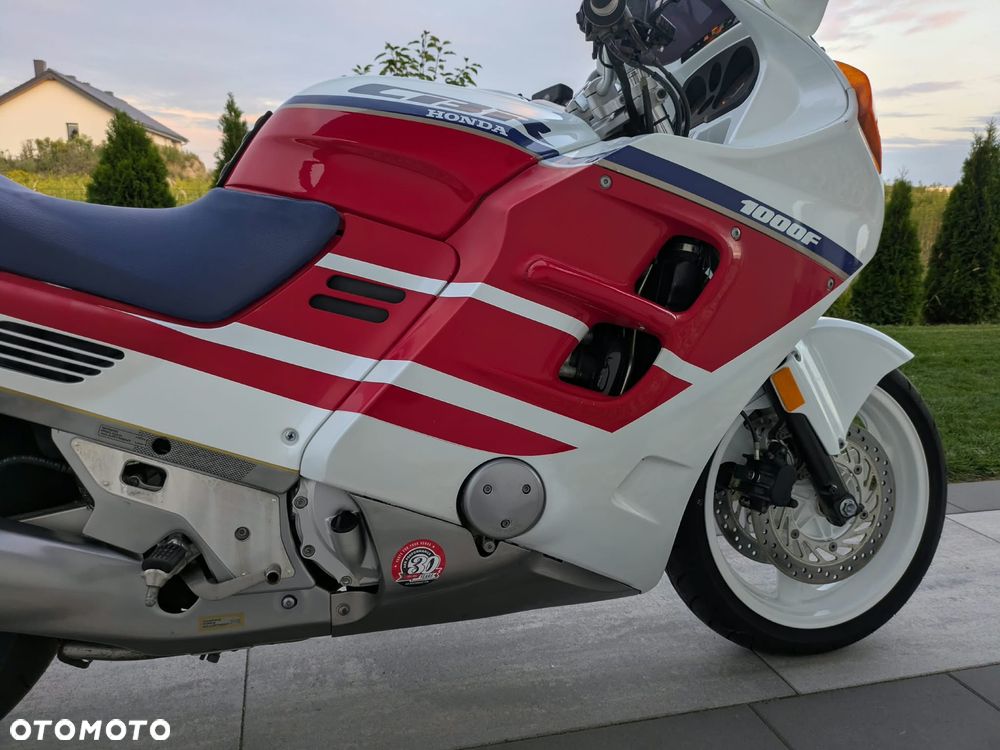 Honda CBR - 10