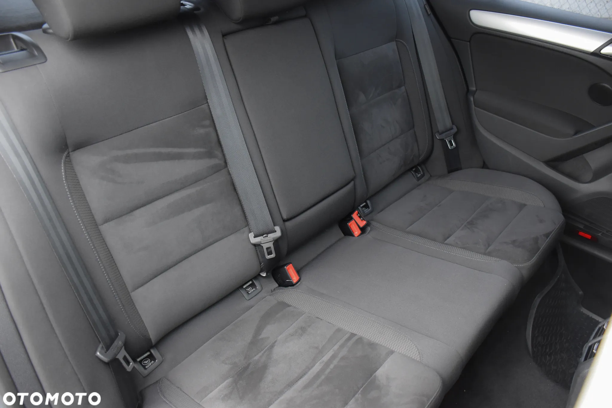 Volkswagen Golf Aktionsmodell 1.8 T DSG Highline - 33