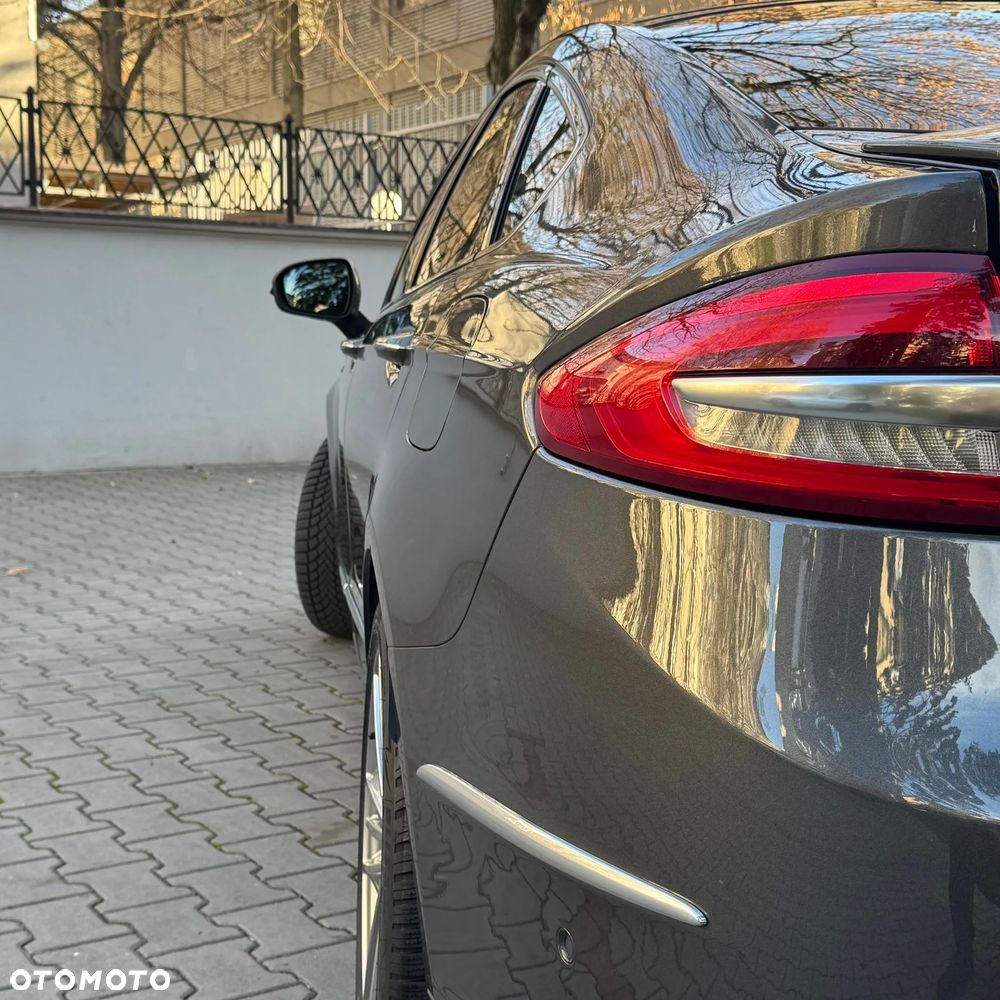 Ford Mondeo 2.0 EcoBlue Vignale Plus - 21