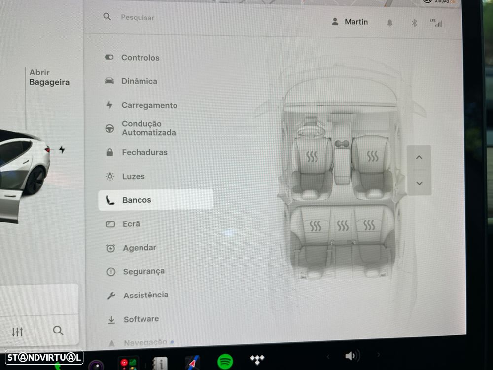 Tesla Model 3 - 22