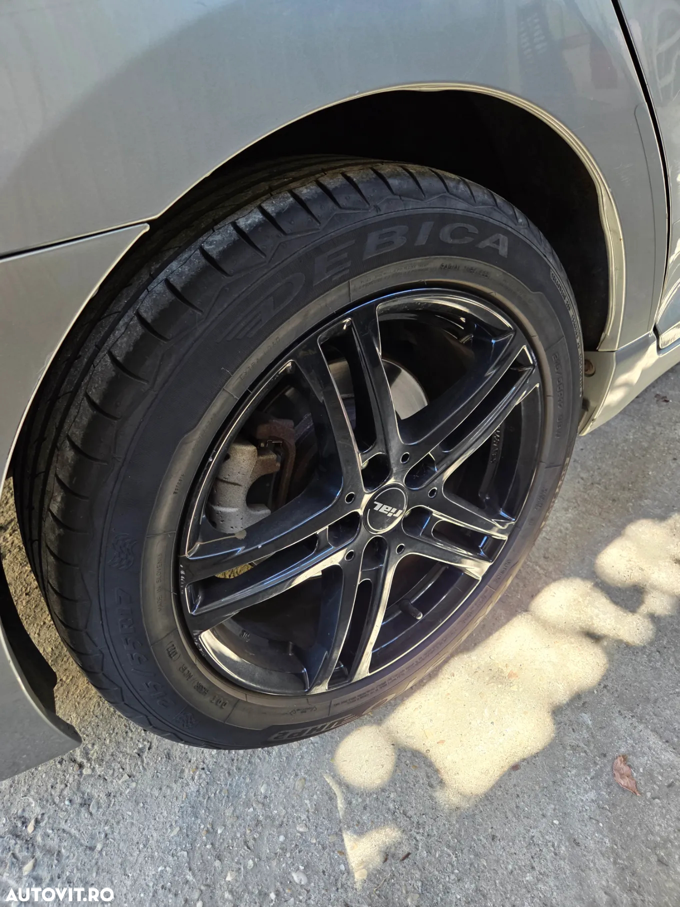 Toyota Avensis 1.8 Multidrive S Executive - 4