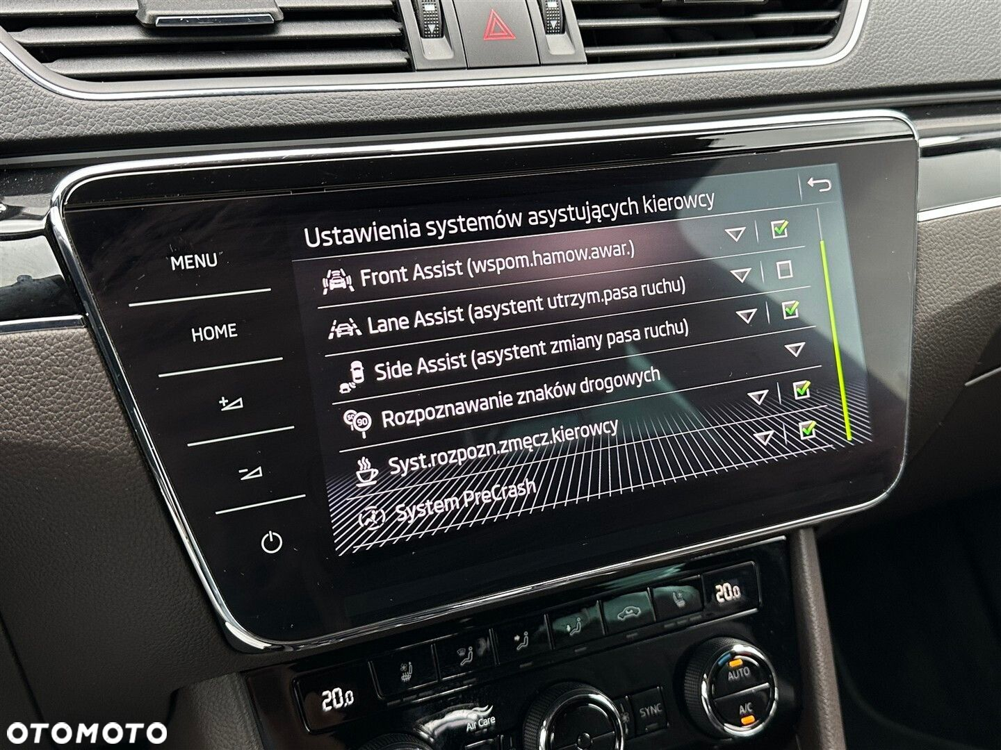 Skoda Superb 2.0 TSI 4x4 L&K DSG - 23