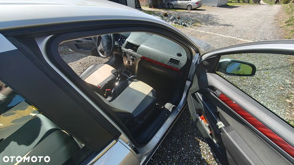 Opel Astra - 12